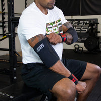 Load image into Gallery viewer, Serious Steel 5mm Neoprene Elbow Sleeves
